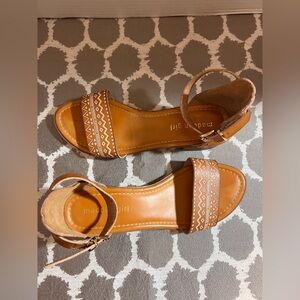 Madden Girl Tan Patterned Sandals